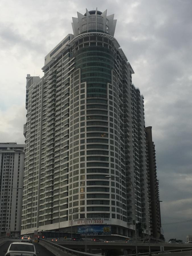 Regalia Suites By Ihost Kuala Lumpur Exterior foto