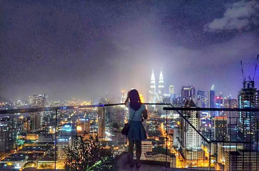 Regalia Suites By Ihost Kuala Lumpur Exterior foto